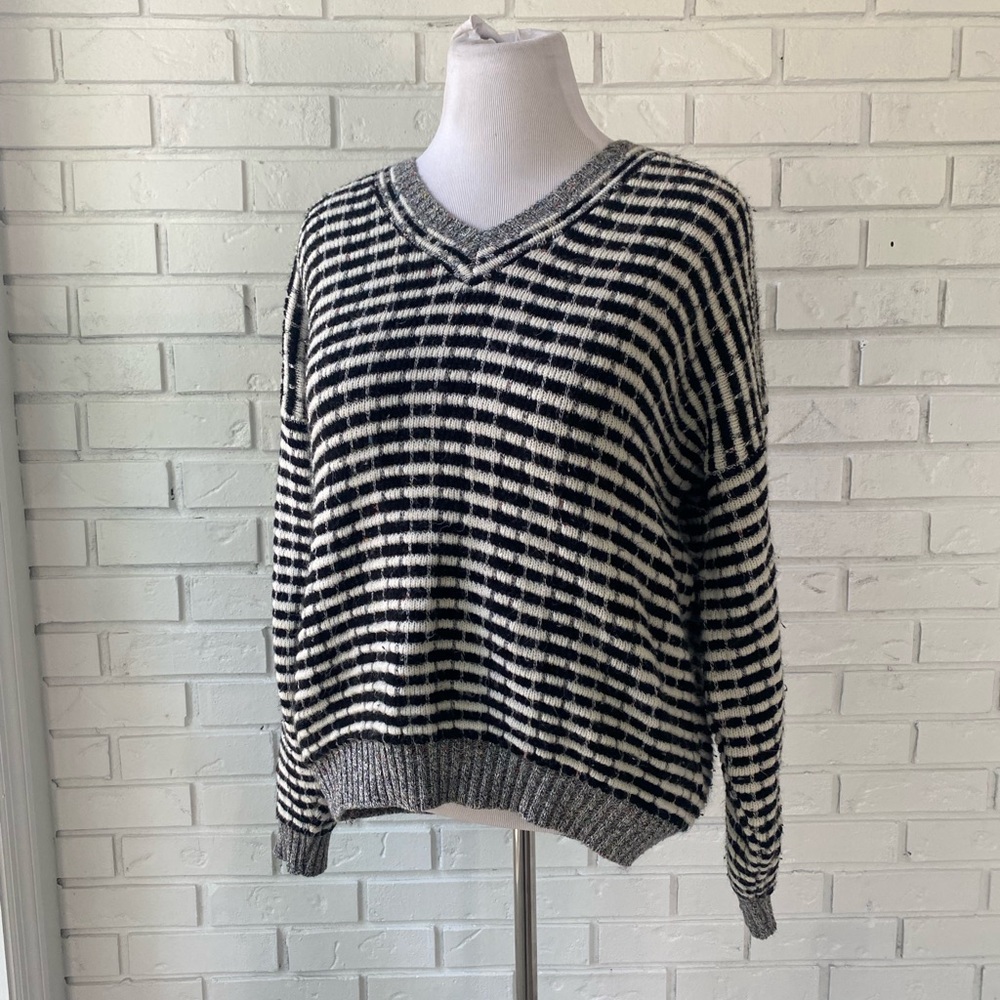 Black and White V-neck Sweater